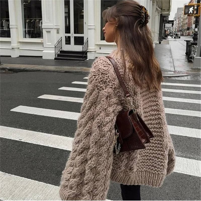 Women'S Ins Explosions Round Neck Horn Sleeve Knitted Loose Sweater - Image 3